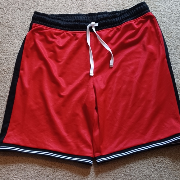 Arizona Jean Company Other - NWOT Arizona Jean Company Red Athletic Shorts - Men's Size XL